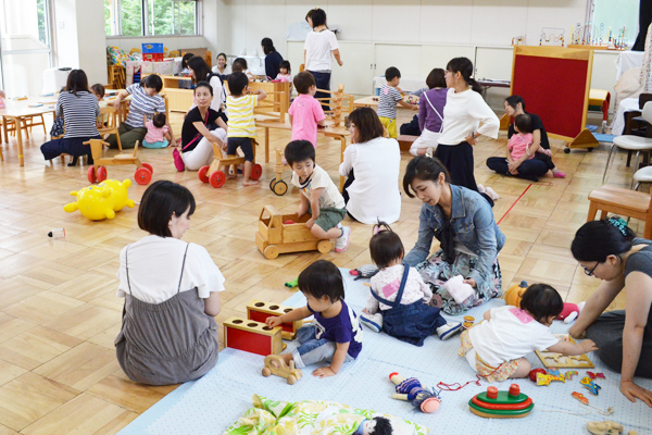 子どもたちがのびやかに、豊かに育ってほしいとの願いのサムエル広場