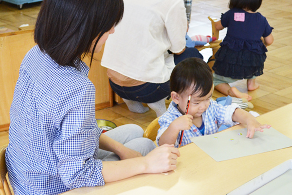 遊びを通して親子でともに育ち合う場子育て支援サムエル広場